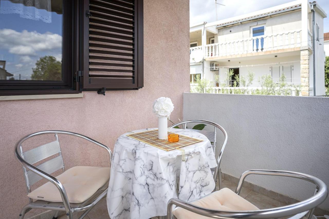 Apartments Zlata Stari Grad  Esterno foto