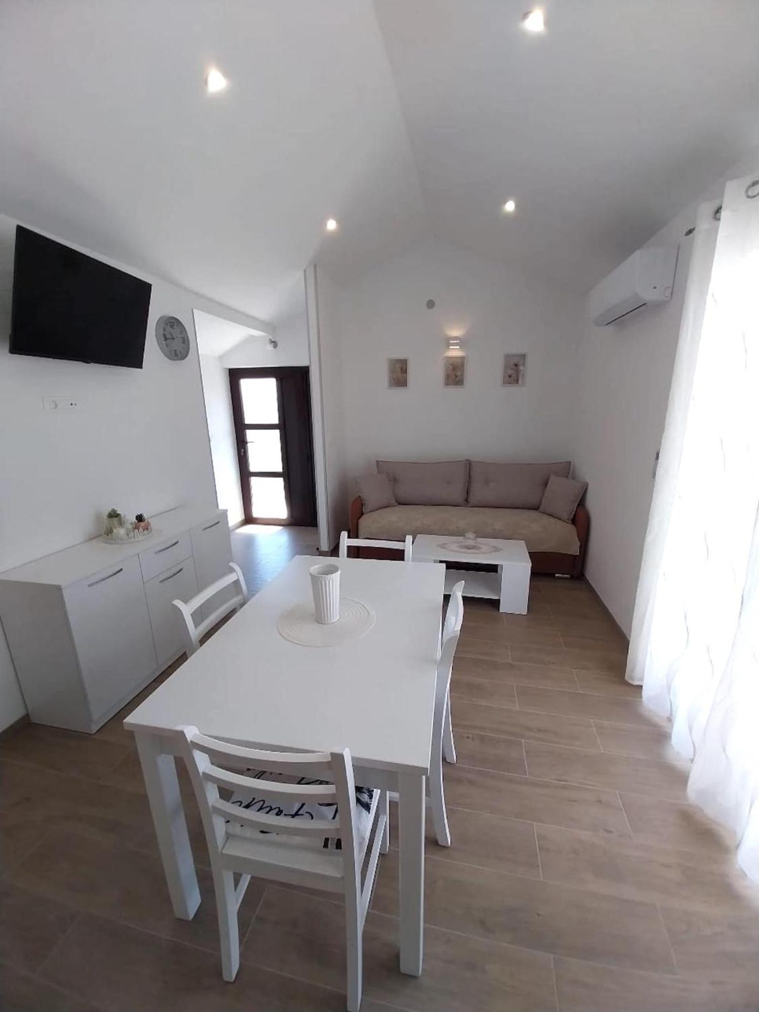 Apartments Zlata Stari Grad  Esterno foto