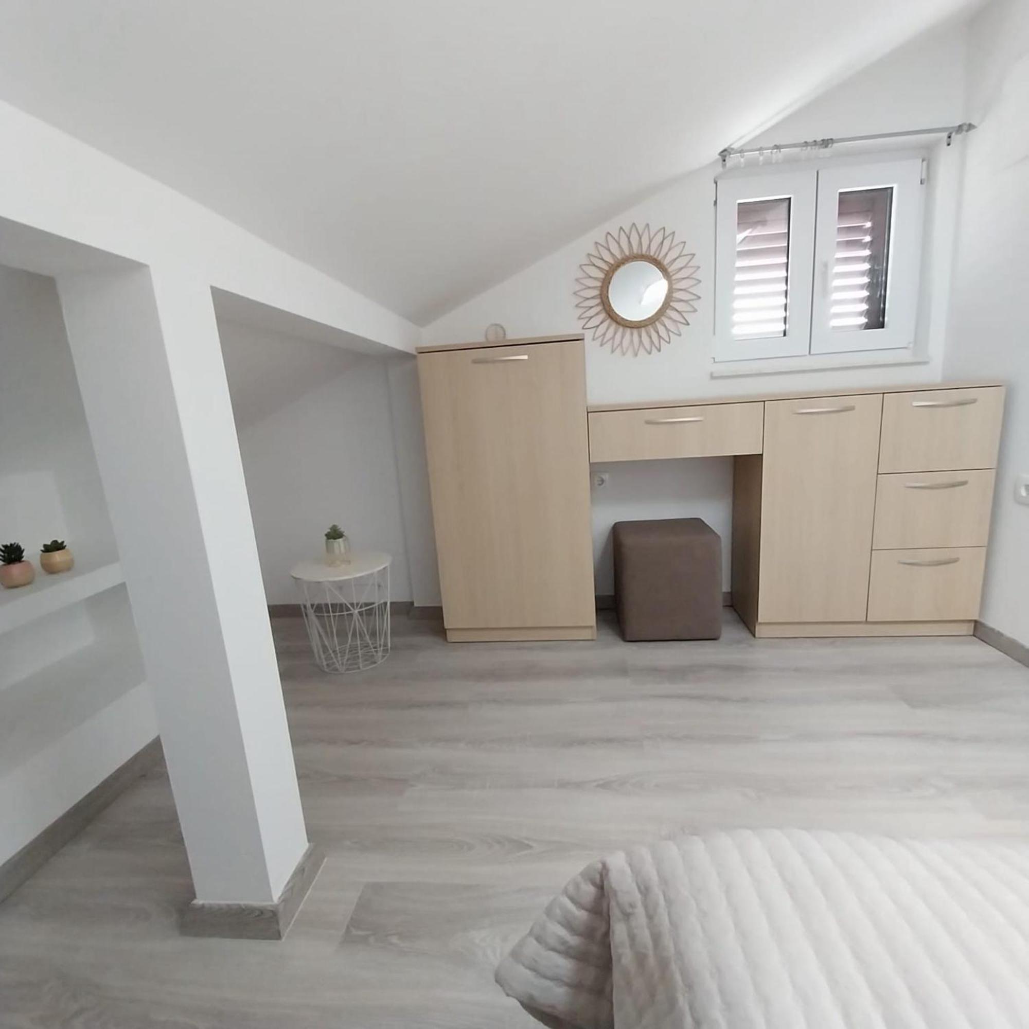 Apartments Zlata Stari Grad  Esterno foto